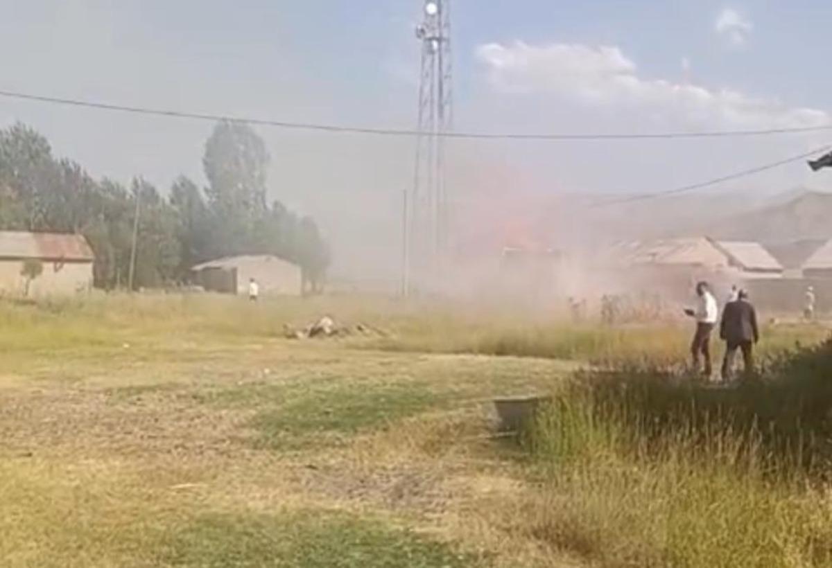 Yüksekova’da 6 bin 500 bağ ot kül oldu 1