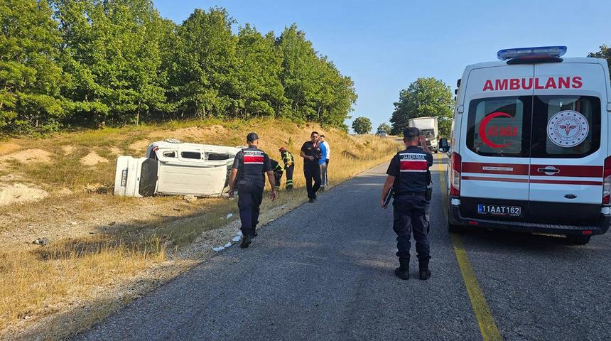 Bilecik'te trafik kazası! Yaralılar var
