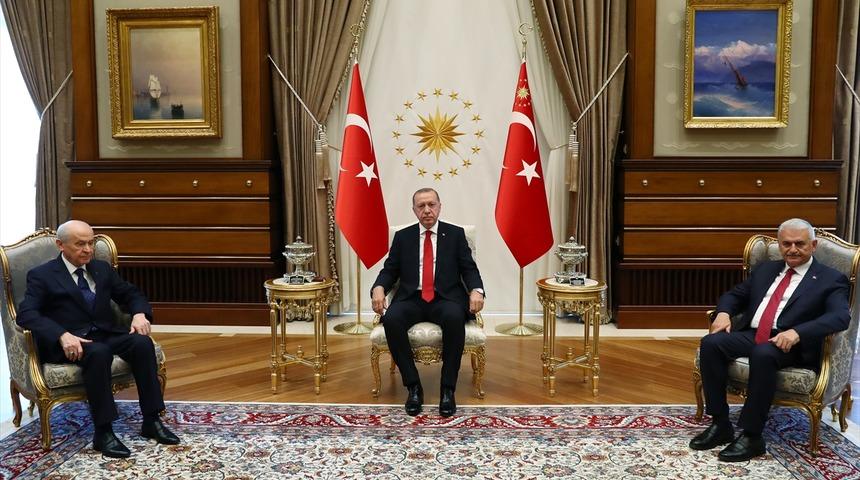 Cumhurbaşkanı Erdoğan ve Devlet Bah&ccedil;eli arasındaki kritik g&ouml;r&uuml;şme sona erdi!