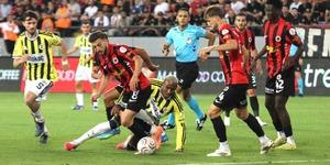 Fenerbah&ccedil;e sezona şokla başladı! Gen&ccedil;lerbirliği deplasmanında yıkım
