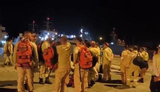 Marmaris'te araz&ouml;zler &ccedil;ıkarma gemileriyle b&ouml;lgeye gidiyor