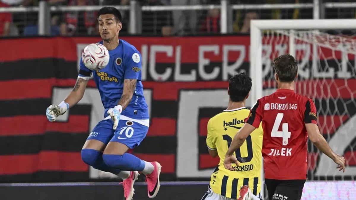 İrfan Can dan eski takımı Fenerbahçe ye karşı çılgın performans! 2