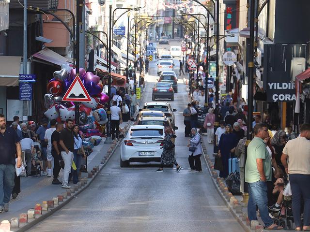 Yazın bekledikleri olmadı: 'Gelirlerdi, t&uuml;m bor&ccedil;larımızı &ouml;derdik'