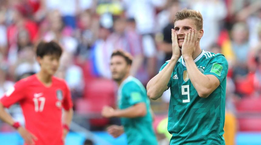 Almanya, D&uuml;nya Kupası'na veda etti: 2-0