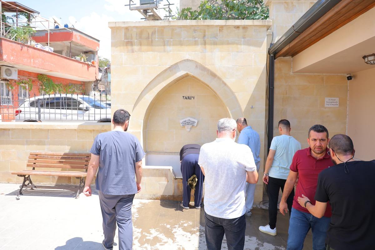 Yüzyıllardır akıyor: Uyuz hastalığının şifası burada! Her yerden bu su için geliyorlar 3