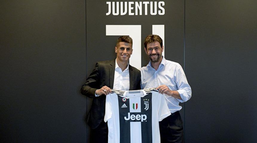 Juventus Joao Cancelo'yu 40.4 milyon euroya transfer etti!