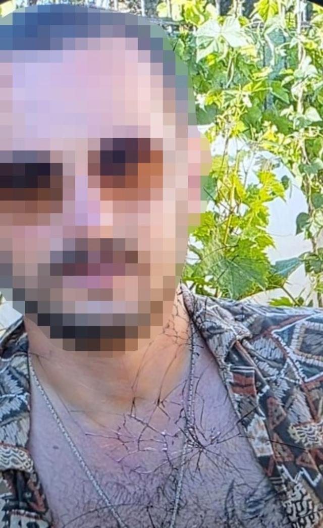 Çatalca’da kendisini eve kilitleyen silahlı şahıs 4 gün sonra jandarmaya teslim oldu 1
