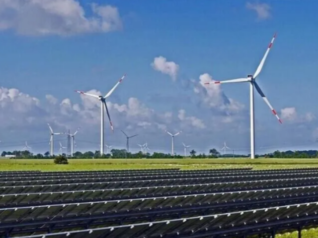 G&uuml;neş enerjisinde yeni d&ouml;nem: Elektrik g&uuml;neşsiz saatlerde de kullanılabilecek