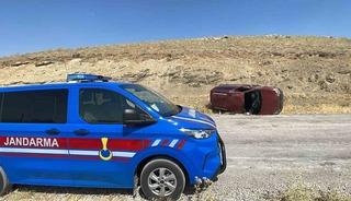 Karaman&rsquo;da hafif ticari ara&ccedil; devrildi: 1 yaralı
