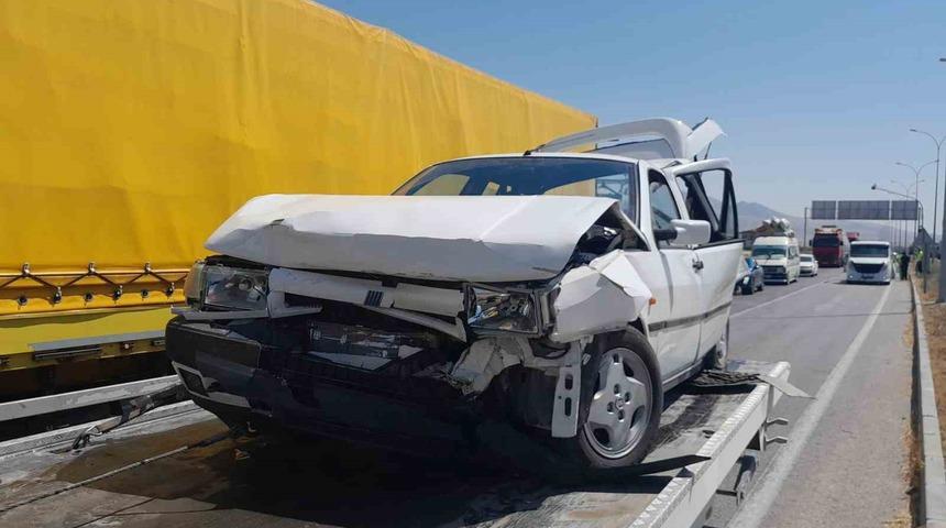 Karapınar&rsquo;da zincirleme trafik kazası: 9 yaralı