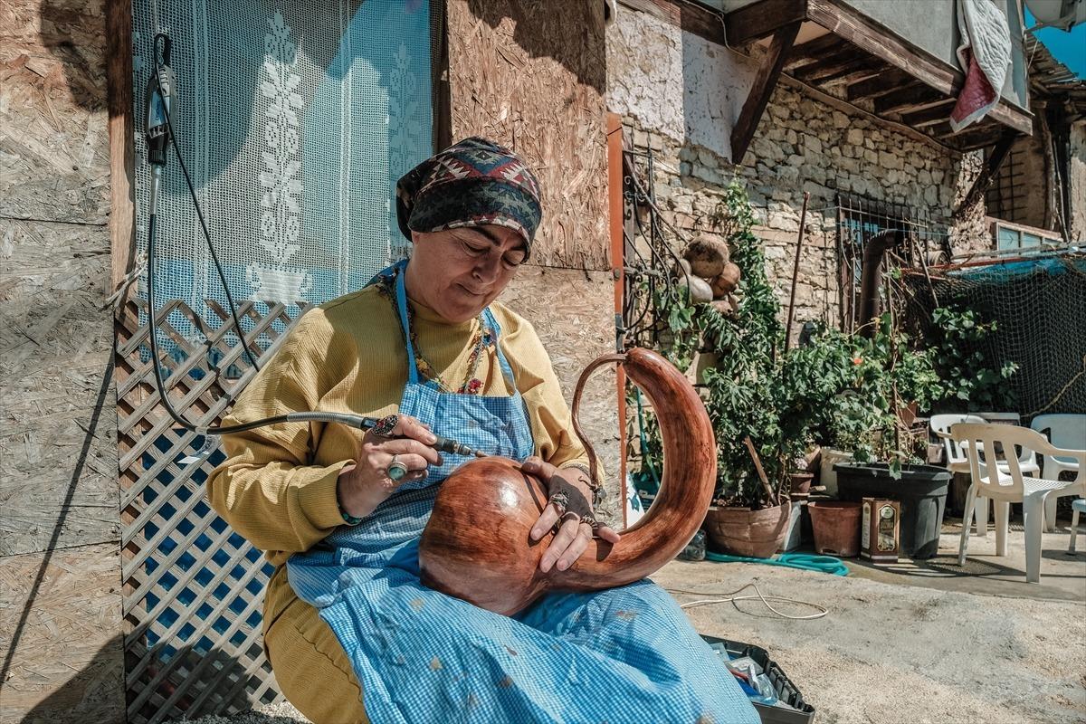 Hobisinden para kazanmaya başladı: &Ccedil;&ouml;ptekilerden bile yapıyor 4