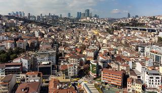 T&uuml;rkiye'deki evlerin yarısında yok: Bug&uuml;n yarın demeyip yaptırın