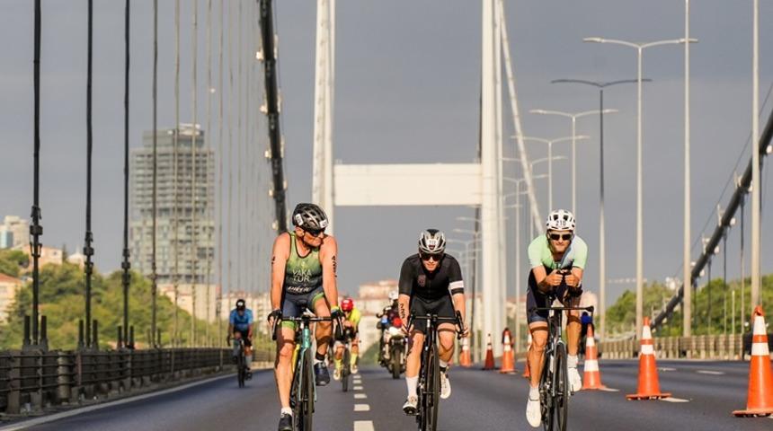Kıtalararası triatlon yarışı Beykoz&rsquo;da yapıldı