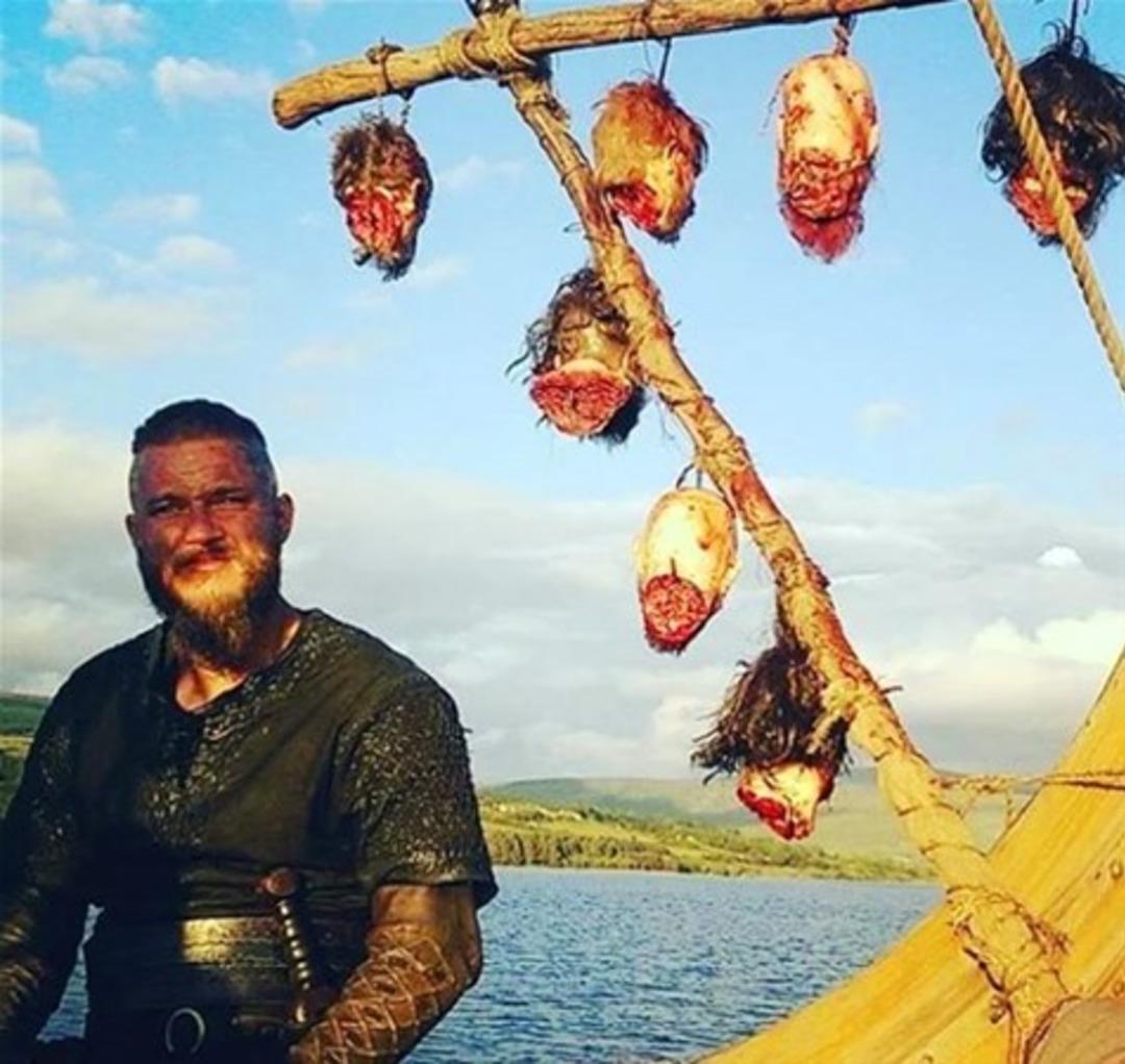 Dizilerin g&ouml;rmediğiniz y&uuml;z&uuml;