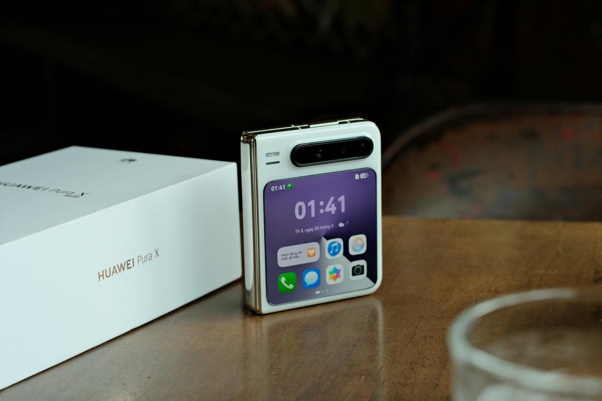 Huawei nin geniş ekranlı yeni telefonu beklenenden erken geliyor 1