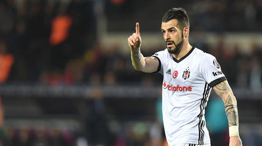 Beşiktaş ile Negredo'nun yolları ayrılıyor