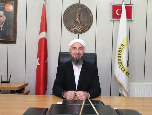 Belediye Başkanı &Ccedil;oruhlu: "Sarık işimi yapmama engel değil"