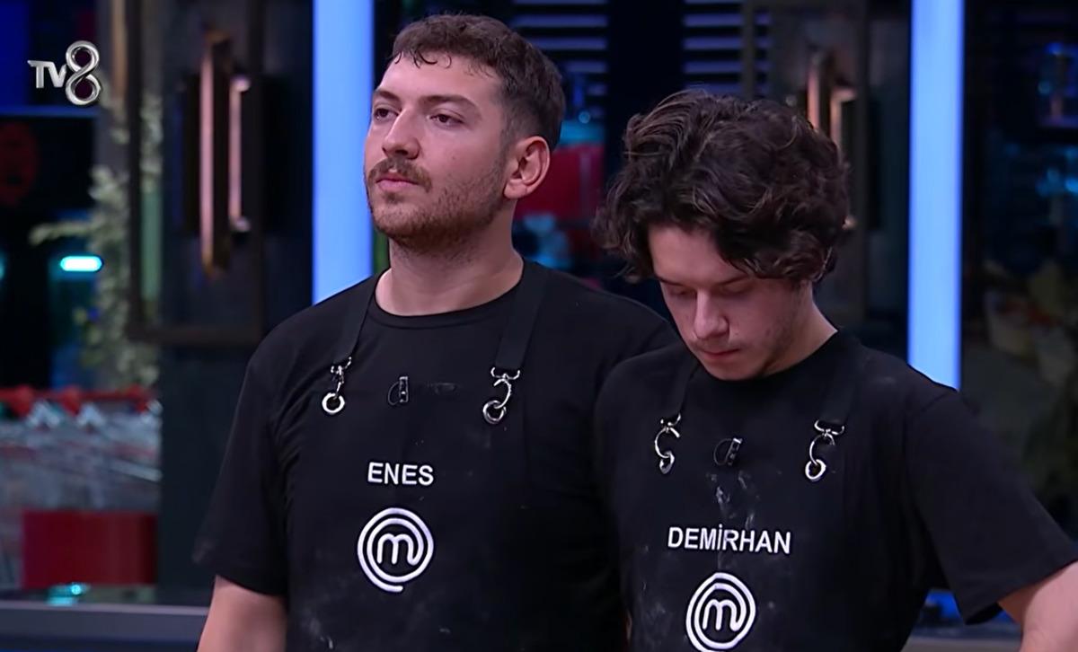 16 Ağustos MasterChef te kim elendi? Demirhan mı Enes mi? 1