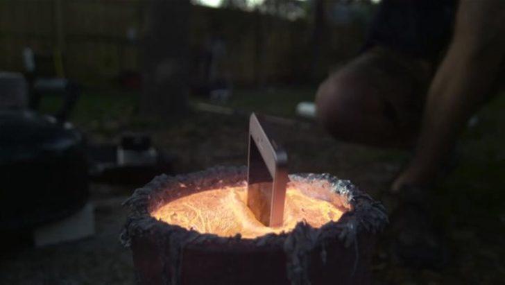 iPhone'u alüminyuma attı  G1