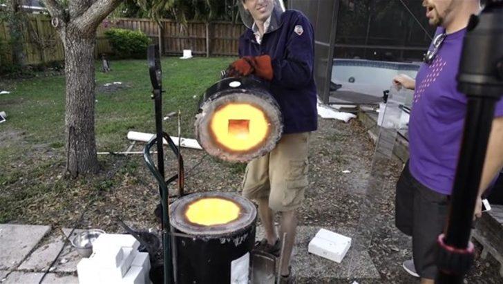 iPhone'u alüminyuma attı  G3