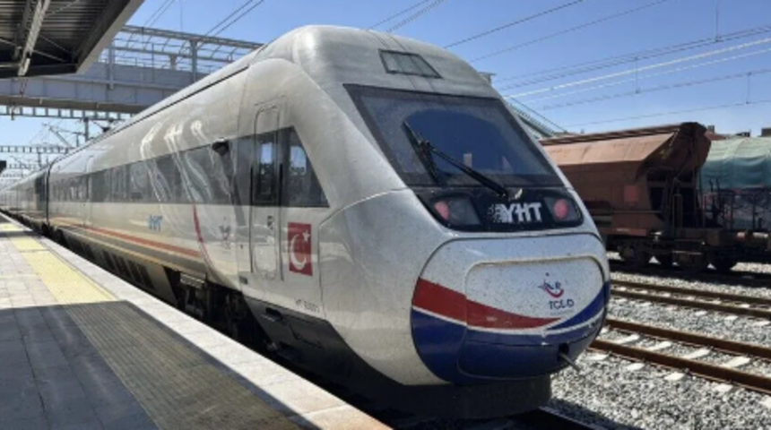 YHT bilet fiyatları değişti! Zamlı tarife y&uuml;r&uuml;rl&uuml;kte