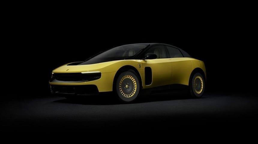 Eleştirilere meydan okudu: Ferrari'nin ilk elektriklisi rekor fiyata alıcı buldu!