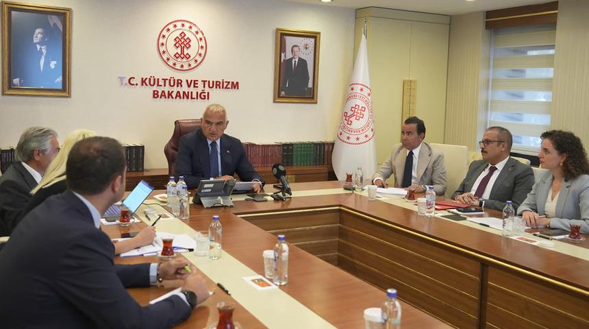 Bakan Ersoy start verdi: İstanbul'a geliyor! Sayılı g&uuml;n kaldı