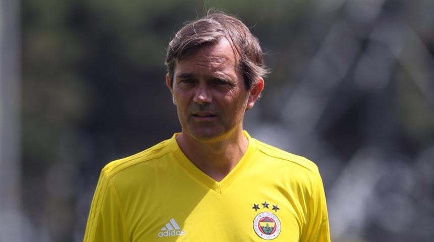 Ve Cocu sahaya indi!