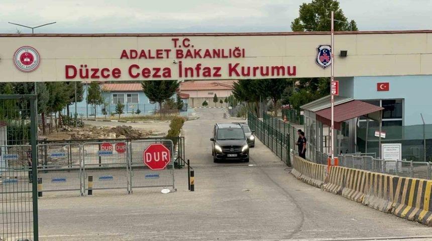Aranan 41 kişi yakalandı 22&rsquo;si tutuklandı