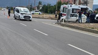 Isparta’da iki araç çarpıştı: 5 yaralı