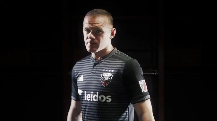 DC United Wayne Rooney ile s&ouml;zleşme imzaladı!