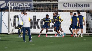 Fenerbahçe, Olimpik Lyon maçı için hazırlıklarını tamamladı