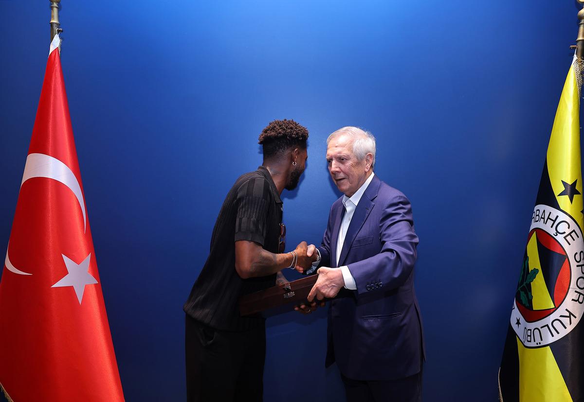 Fenerbahçe Fred e veda etti! Aziz Yıldırım: "Sen artık bu ailenin bir parçasısın" 6