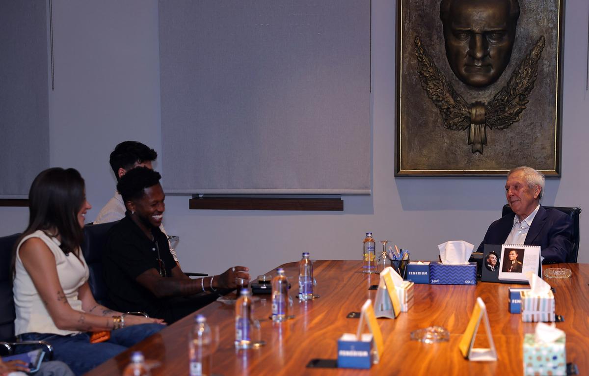 Fenerbahçe Fred e veda etti! Aziz Yıldırım: "Sen artık bu ailenin bir parçasısın" 1