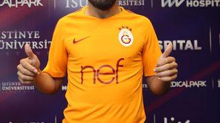 Galatasaray Muğdat Çelik'le 1+1 yıllık sözleşme imzalandığını açıkladı!