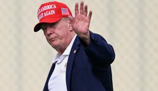 Trump'a k&ouml;t&uuml; haber! "Onay oranı başkanlığının en d&uuml;ş&uuml;k seviyesine geriledi"