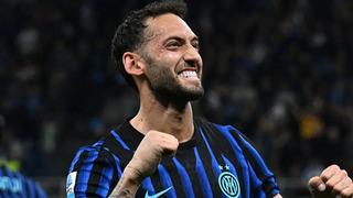 Süper Lig bu sefer alev alacak! Hakan Çalhanoğlu, Fenerbahçe ile görüşüyor