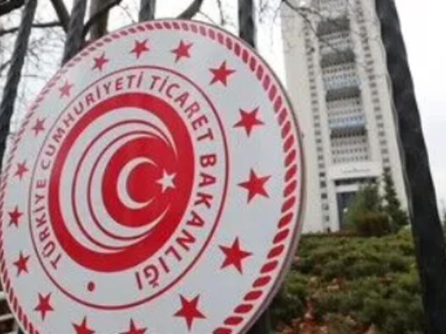 Ticaret Bakanlığı d&uuml;ğmeye bastı: Kargo ve iadelerde yeni d&ouml;nem