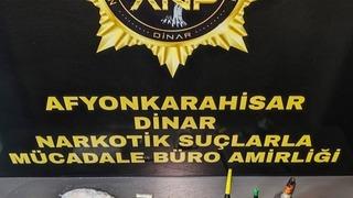 Otomobilde uyuşturucu ile yakalanan bir kişi tutuklandı