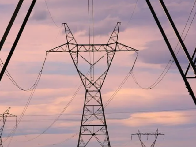 &Ccedil;in'de yenilenebilir elektrikte kayıp y&uuml;zde 49 arttı