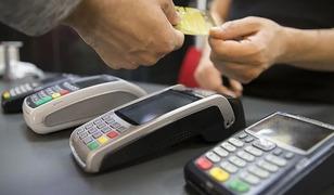 Kartlı &ouml;demeler temmuzda 3 trilyon liraya yaklaştı