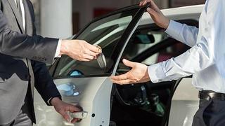 Toyota’dan iki yeni model atağı: Yeni Hilux satışta, RAV4 Hybrid geliyor
