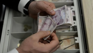 Devletten yeni aylık d&uuml;zenlemesi! Hak sahiplerine 1 yıl s&uuml;re tanındı