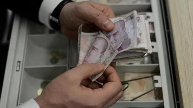 Devletten yeni aylık düzenlemesi! Hak sahiplerine 1 yıl süre tanındı