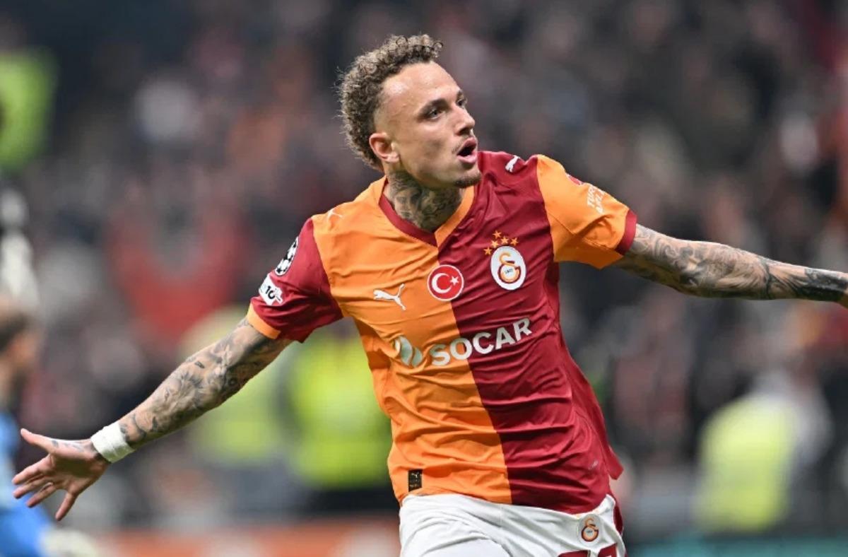 Galatasaray dan beklenmedik karar! Gönderdikleri ismi geri alıyorlar 3