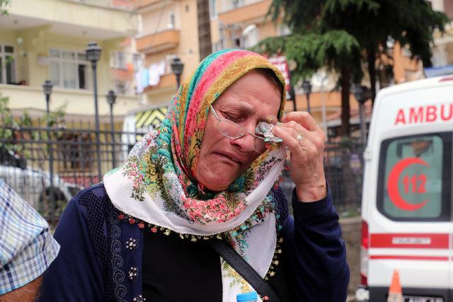 Emekli olmak için taşıdığı 27 bin lirayı düşürdü, eşi gözyaşlarına boğuldu