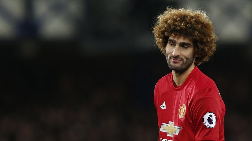 Marouane Fellaini Manchester United ile 2 yıllık yeni sözleşme imzaladı!