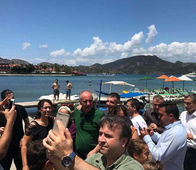 Muharrem İnce, Marmaris'te tatilde