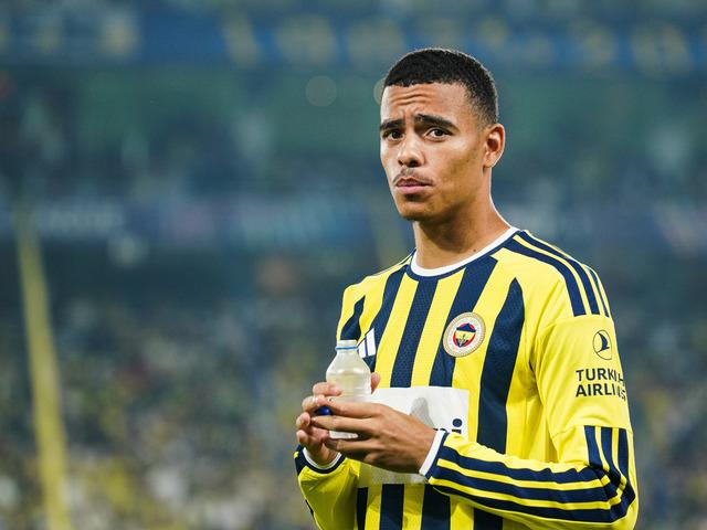 Fenerbah&ccedil;e turu Fransa'ya bıraktı!