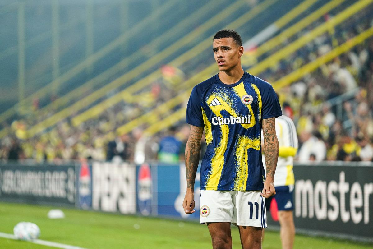 Fenerbah&ccedil;e turu Fransa ya bıraktı! Temsilcimiz Lyon ile berabere kaldı 2